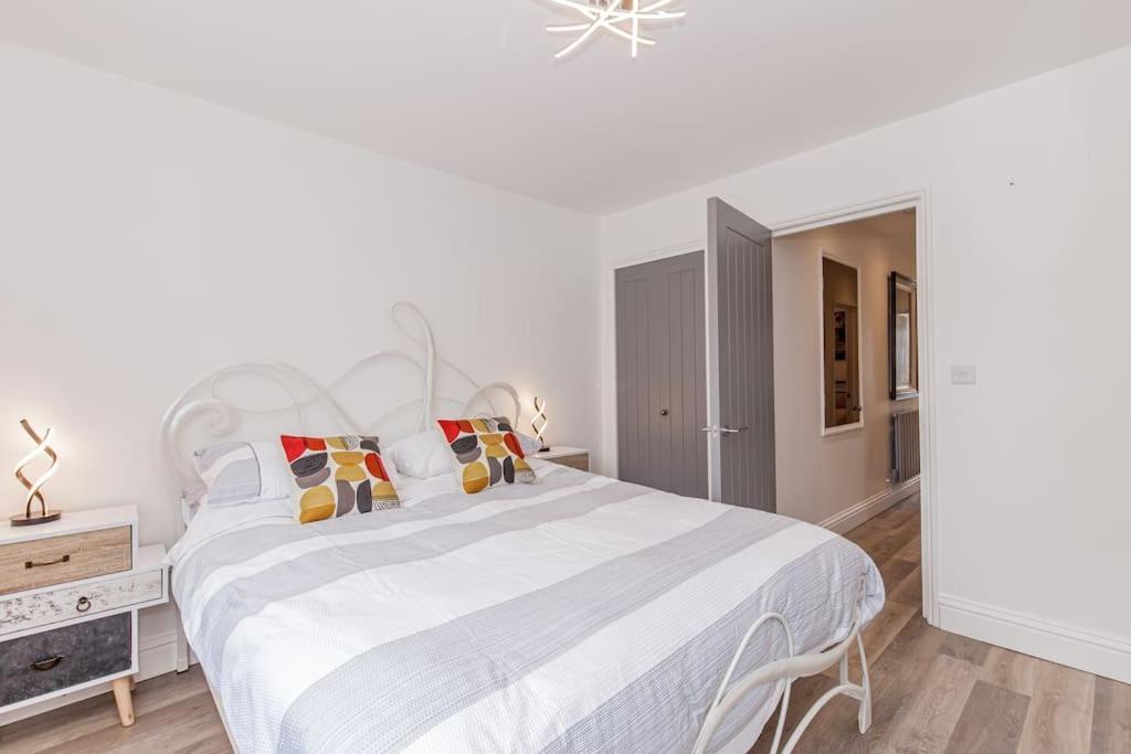 Flat 3, 161 Crescent Road - Luxury Apartment อ็อกซ์ฟอร์ด ภายนอก รูปภาพ