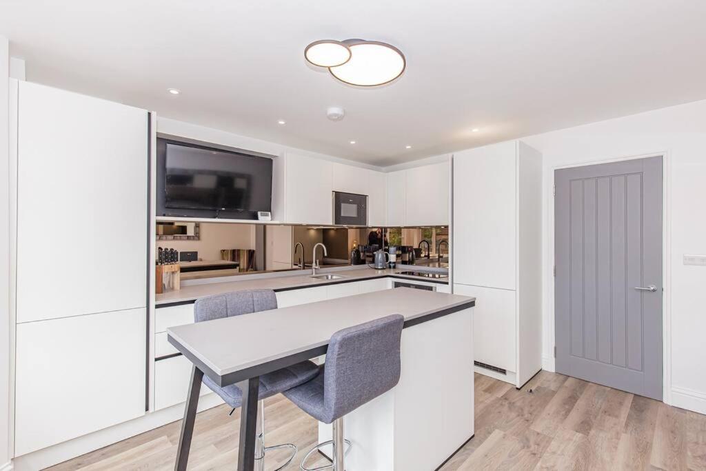 Flat 3, 161 Crescent Road - Luxury Apartment อ็อกซ์ฟอร์ด ภายนอก รูปภาพ